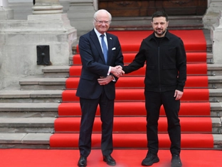 Carl Gustaf als erster König seit Kriegsbeginn in Ukraine