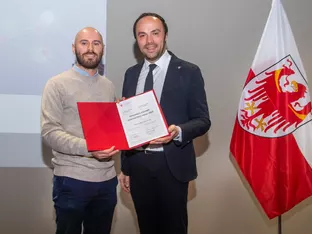Wissenschaftspreise: Mehr Sichtbarkeit für "Women in Science Award"