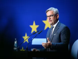 Brunner fordert mehr Tempo trotz Rückführungshochs