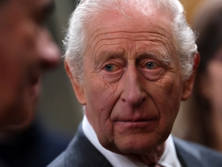 König Charles: Queen wäre heute "zutiefst beunruhigt"