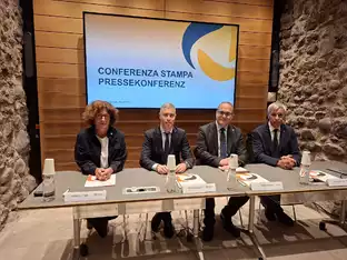 Förderung der Zusatzvorsorge und der Finanzbildung