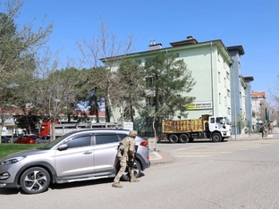 Viele Verletzte nach Schüssen an Schule in Türkei