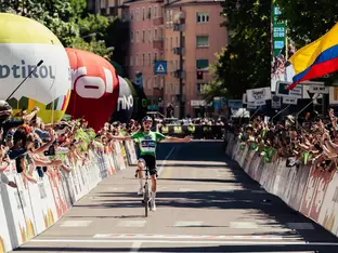 Pellizzari holt sich alles: Gesamtsieg und Solo-Sieg in Bozen