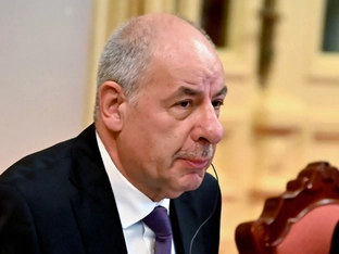 Ungarns Präsident trifft am Mittwoch Parteichefs