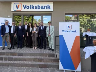 Volksbank eröffnet renovierte Filiale in der Reschenstraße