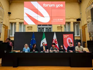 Forum You: Jugendliche, Schule und Organisationen im Austausch