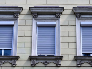 Neunjähriger überstand Fenstersturz in Wien glimpflich