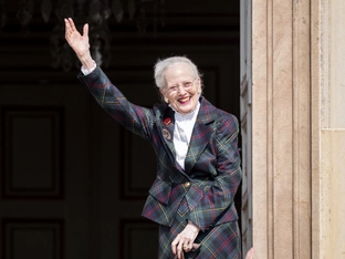Altkönigin Margrethe geht es im Krankenhaus gut