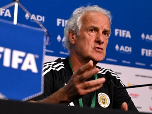 Fred Rutten als Teamchef von Curacao zurückgetreten