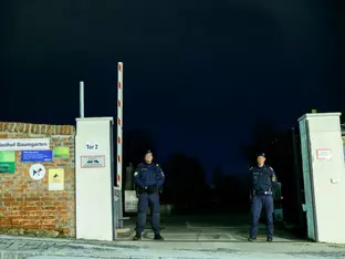 Tötung von Frau auf Friedhof: Mordanklage gegen 14-Jährige