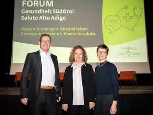 Behandlungen und Untersuchungen mit Augenmaß wählen