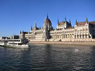 Ungarns Parlament wählt Magyar zum neuen Regierungschef