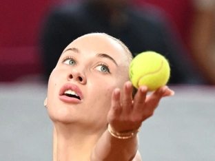 Potapova erspielt sich Duell mit Gauff, Blitzaus von Grabher