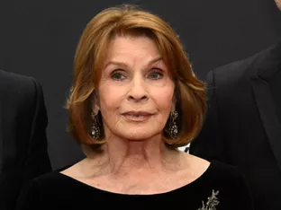 Senta Berger möchte zum 85. Geburtstag Walzer tanzen