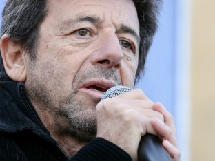 Französischer Sänger Bruel der Vergewaltigung beschuldigt
