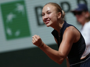 Anastasia Potapova in Wimbledon ohne Coach