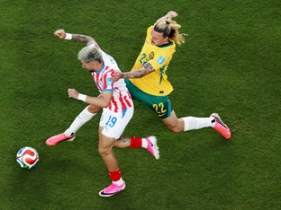 Australien nach 0:0 weiter - Paraguay in Warteschleife
