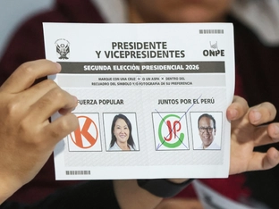 Knappes Rennen bei Präsidentenwahl in Peru