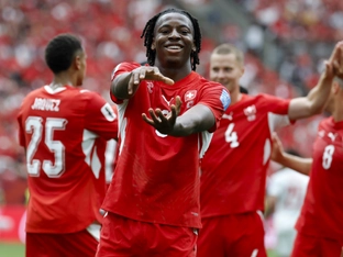 Schweiz holt sich mit 2:1 gegen Kanada den Gruppensieg