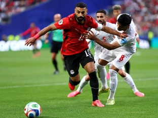Ägypten nach Zitter-1:1 gegen Iran erstmals aufgestiegen