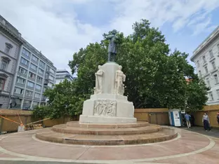 Gekippte Lueger-Statue der Öffentlichkeit übergeben