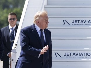 Trump droht dem Iran mit neuen Militärschlägen