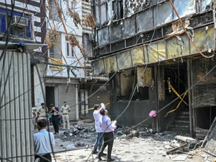 Mehr als 20 Tote bei Hotelbrand in Neu-Delhi