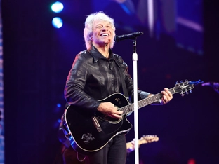 Angeschlagener Bon Jovi bricht Konzert in New York ab