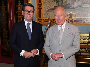 Andrew Burnham ist neuer britischer Premier