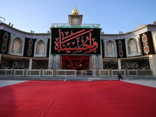 Khamenei-Leichnam im irakischen Najaf eingetroffen