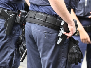 Junger Mann durch Messerstiche in Wien schwer verletzt