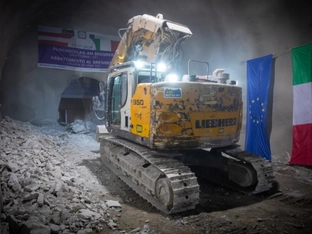 Brennerbasistunnel: Durchschlag der Haupttunnelröhren