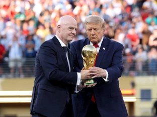 FIFA will WM-Anteile für Milliarden an Investoren verkaufen