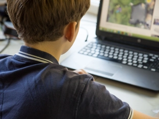 Spielkonsolen für Kinder: Was Eltern wissen müssen