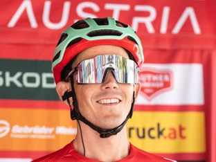 Mühlberger behauptet Ö-Tour-Führung auf Heimetappe in Steyr