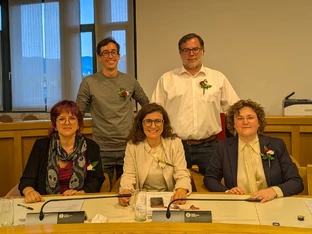 "Wer keine Mehrheit hat, zeichnet sich eine"