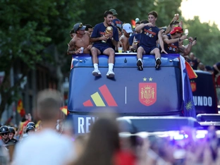 Über eine Million Fans empfangen Spaniens WM-Helden