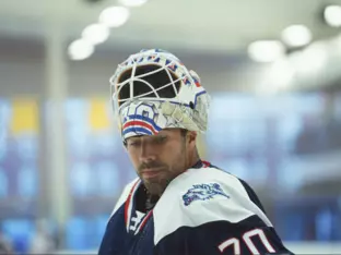 Louis Domingue trägt künftig das weiß-rote Trikot