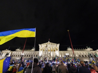 Ukrainer in Grundversorgung verlieren Familienbeihilfe