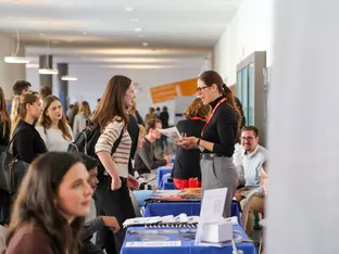 Career Fair 2026: Unternehmen können sich jetzt anmelden