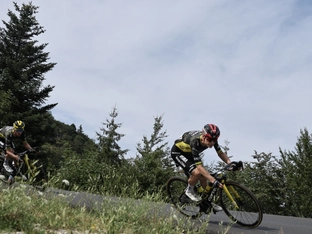 Vingegaard enttäuscht nach vorzeitigem Tour-Ende