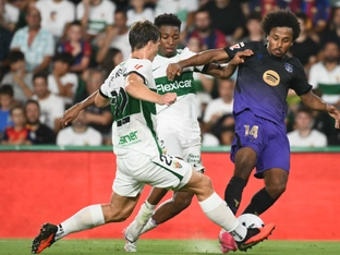 Affengruber geht mit Elche gegen Barcelona 0:5 unter