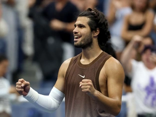 Alcaraz gelingt bei US Open erfolgreiches Comeback