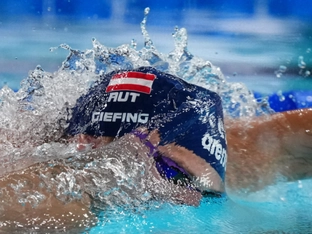 Giefing über 400 m Kraul und Lagenstaffel an Finali vorbei