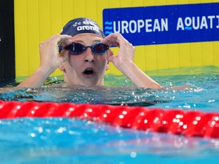 Giefing schwimmt über 200 m Kraul ins Langbahn-EM-Finale