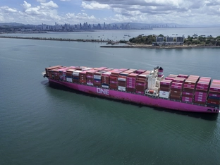 Schiffsverkehr durch Panama-Kanal wird reduziert