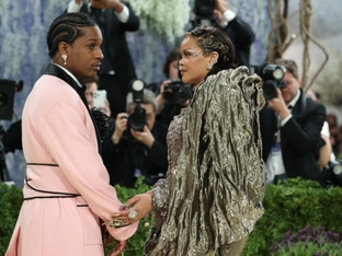 Rihanna und Asap Rocky brauchen als Eltern Unterstützung