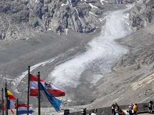Gletscher in den Alpen schmelzen rapide weiter