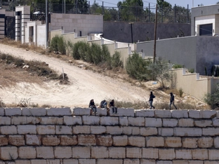 Israelische Siedler verschanzen sich in Haus in Qusra