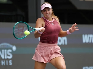16-jährige Russin Liutowa gewinnt bei WTA-Debüt